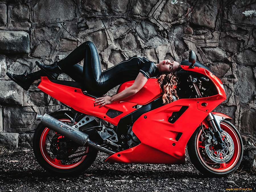 Beautiful girl Beautiful girls and motorcycles in Kyoto